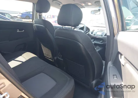 2015 Kia Sportage Lx z USA, uszkodzony, nr VIN KNDPBCAC4F7725264